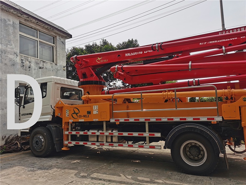 青島混凝土泵車價(jià)格 (12)