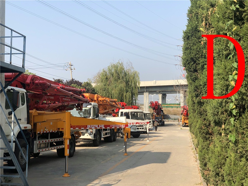 青島混凝土泵車 價格 (2)