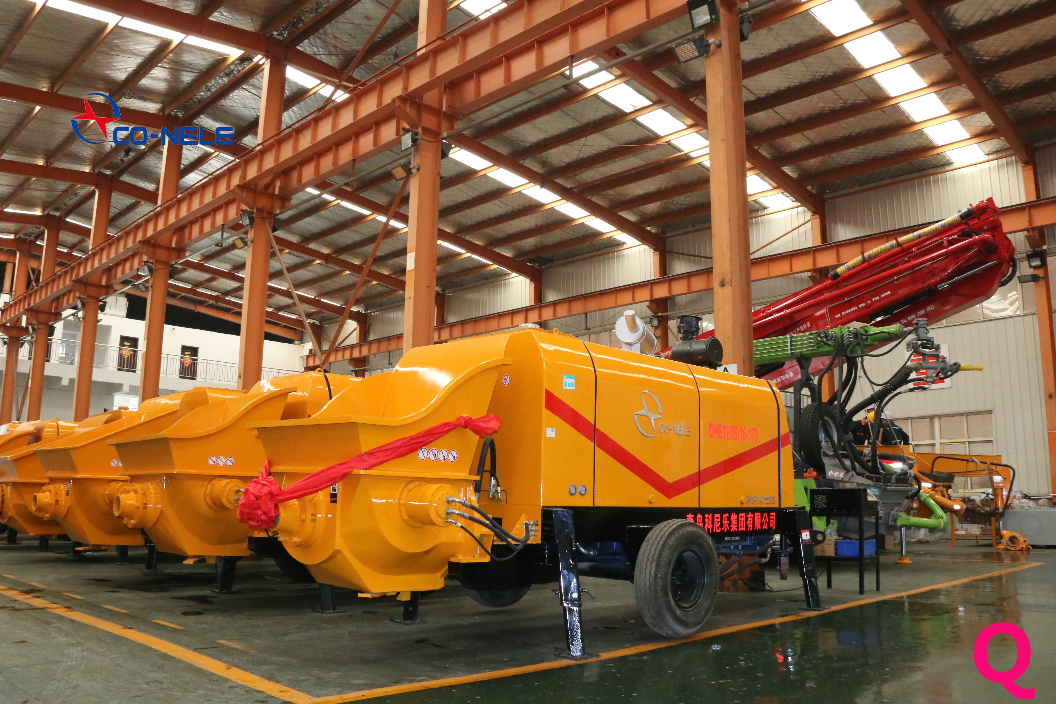 混凝土泵在城鎮(zhèn)化建設中的作用，科尼樂混凝土泵