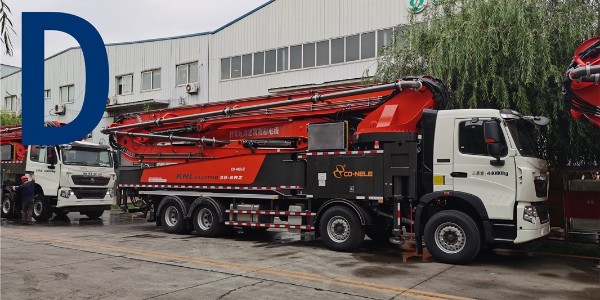 混凝土泵車柴油精濾更換方法