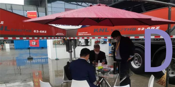 混凝土泵車在使用操作時，在以下五個部位和環(huán)節(jié)容易造成事故