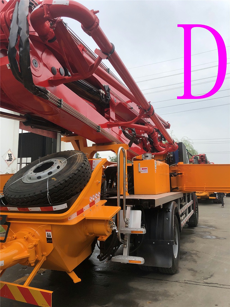 青島小型混凝土泵車(chē)價(jià)格 (11)