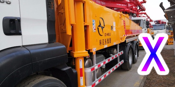 小型混凝土泵車的主要組成部分，組成一臺完整的泵車——科尼樂集團